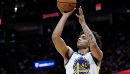 kaiyun-主力轮休二阵出战手撕骑士 勇士喜庆迎来虎年收官