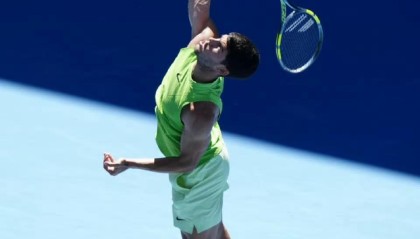 开云app-阿卡晋级网友调侃打了场教学赛，一纪录追平博格公开赛年代第一