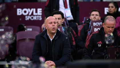 开云app-【英超】伊萨克首球，哈克波传射，利物浦2-0十人铁锤