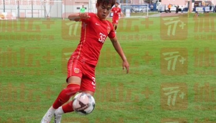 【观察】中国足球海外力量，困境中的坚守者！