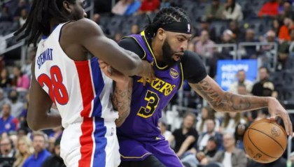 一鼓作气再而衰？湖人爆冷不敌活塞 近4战3负