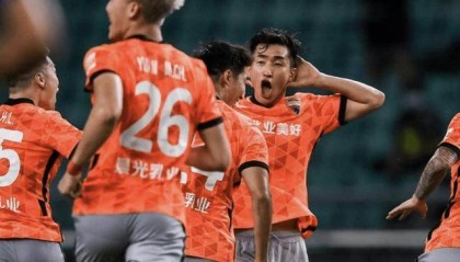 开云平台-深足新帅首秀取胜路途很艰辛 神奇换人导演逆转