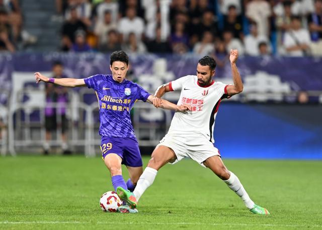 1752912110062044508.jpg (体育)(7)足球——中超:天津津门虎胜成都蓉城XxjpseC007473_20250718_PEPFN0A001.jpg